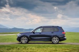 BMW X7 M50i 2019 года  (WW)